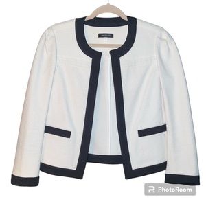 LIKE NEW Ann Taylor Textured Open Jacket White Cream Black Trim Size 8 Blazer